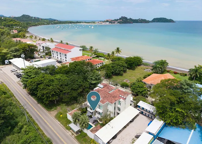 Pool Access, 2-min Walk To Playa Potrero