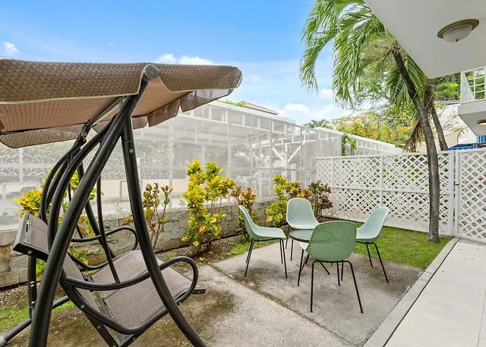 Pool Access, 2-min Walk To Playa Potrero Holiday home *